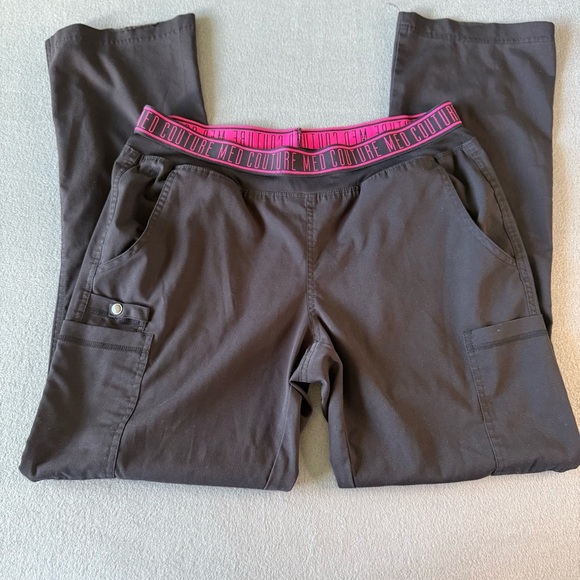 Med Couture Teal Green V-Neck Scrub Top and black pants set size Large - Picture 11 of 16